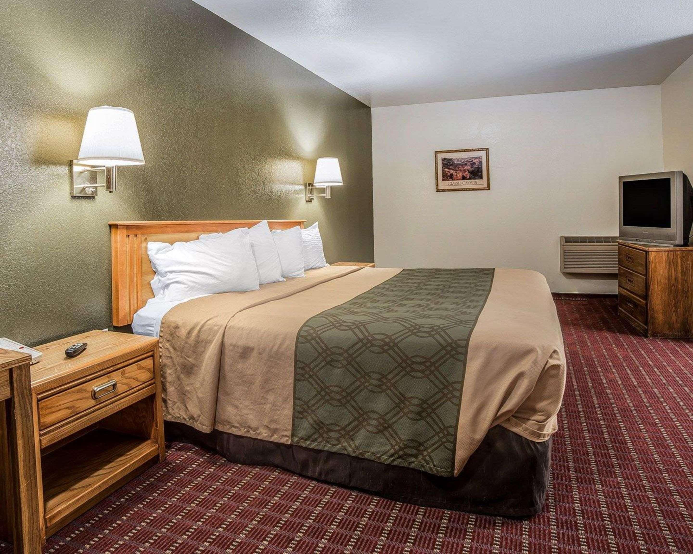 Rodeway Inn Hurricane - Zion National Park Area Dış mekan fotoğraf