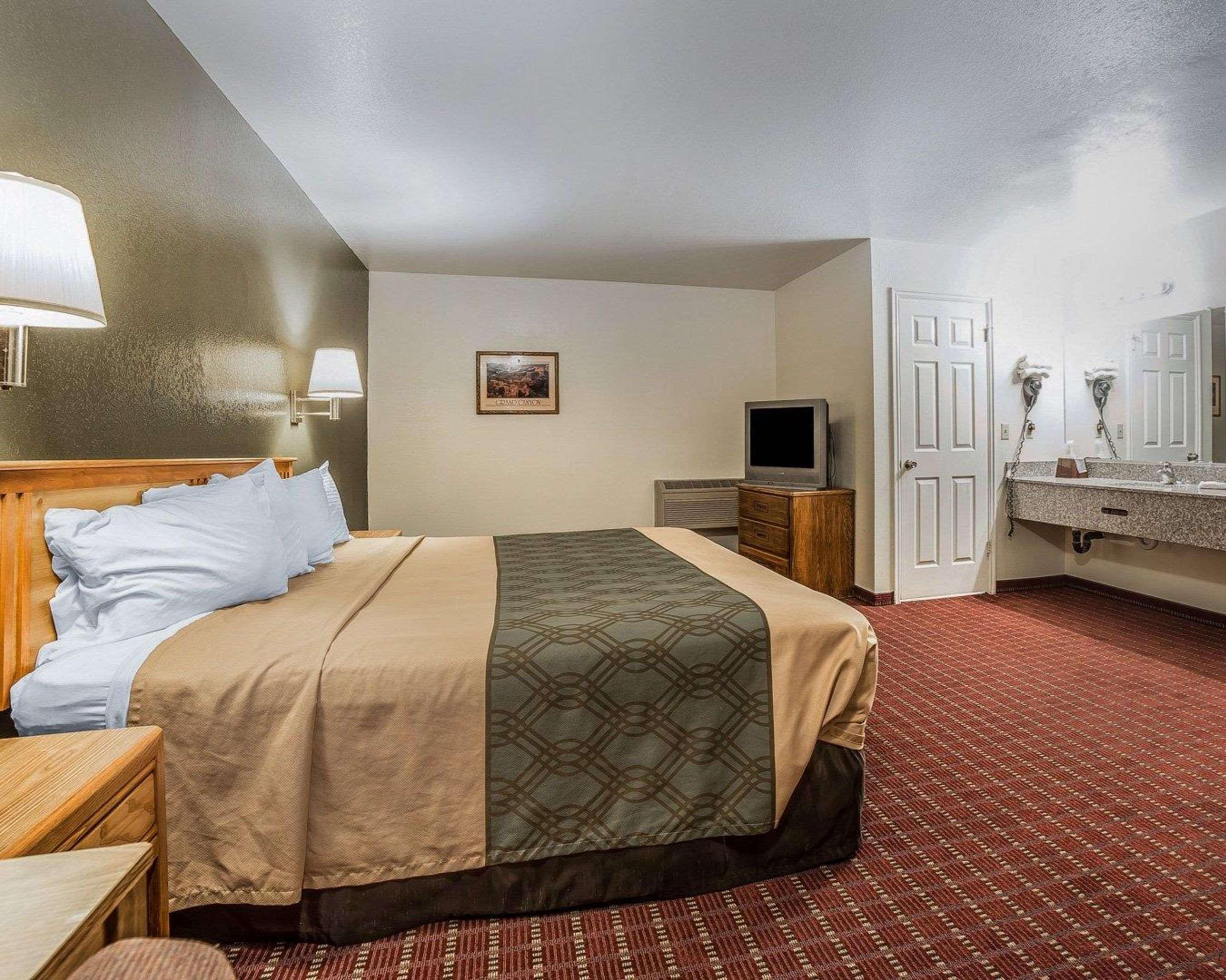 Rodeway Inn Hurricane - Zion National Park Area Dış mekan fotoğraf