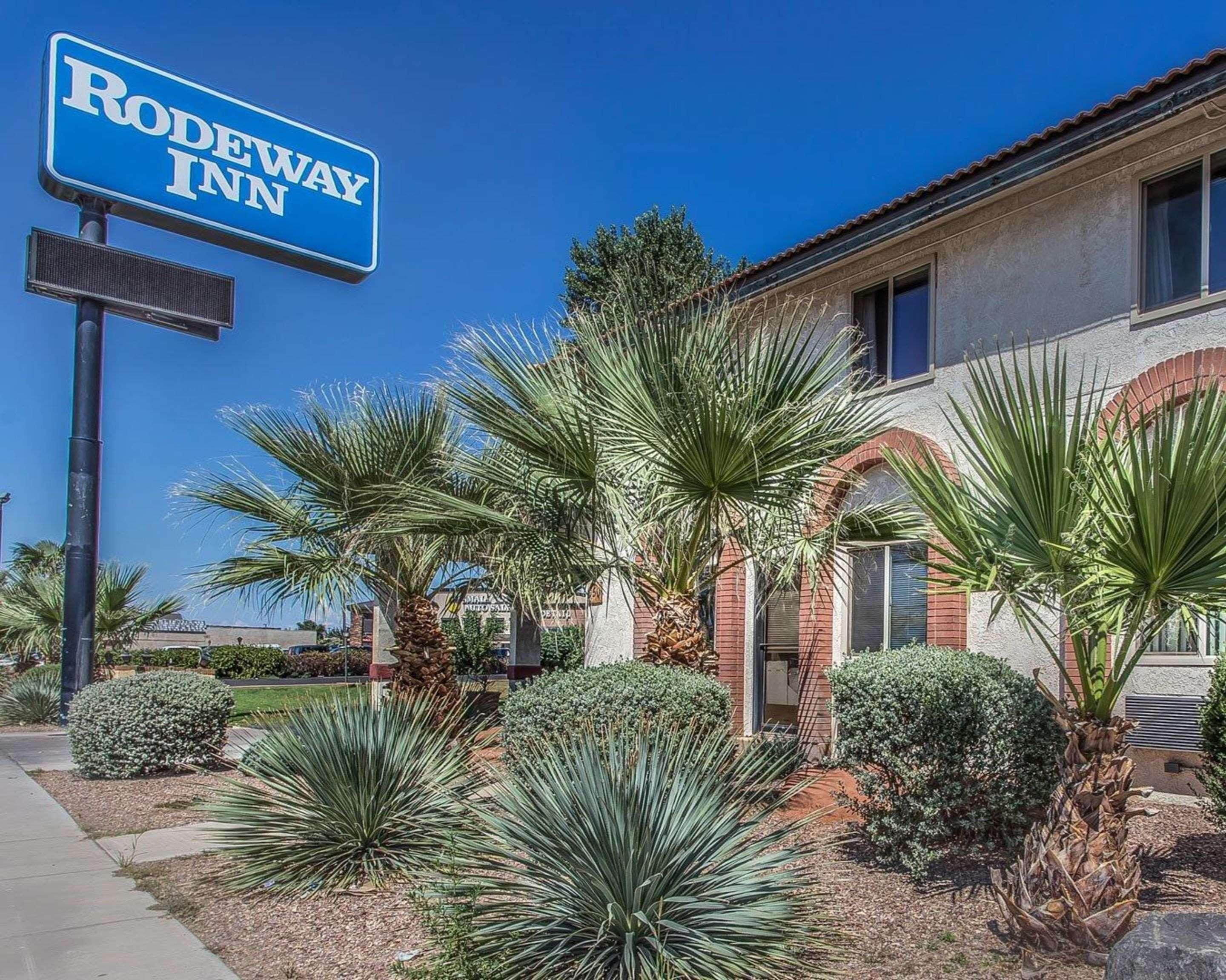 Rodeway Inn Hurricane - Zion National Park Area Dış mekan fotoğraf