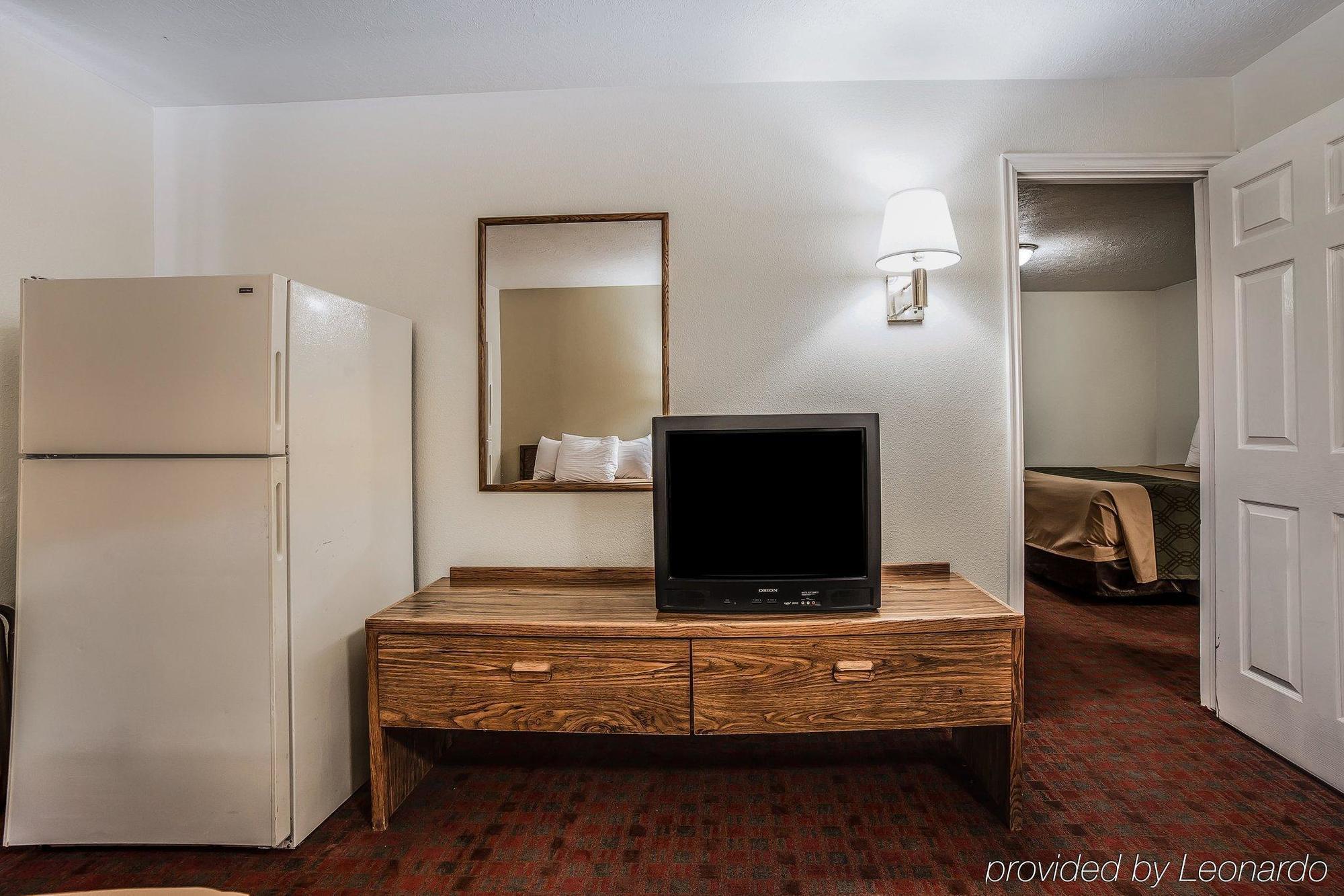 Rodeway Inn Hurricane - Zion National Park Area Dış mekan fotoğraf